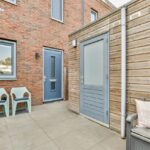 Home Extension vs Moving House – What’s the Right Choice?